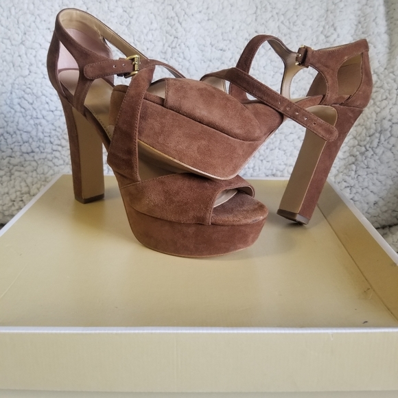 Michael Kors Platform Heels - Picture 8 of 8